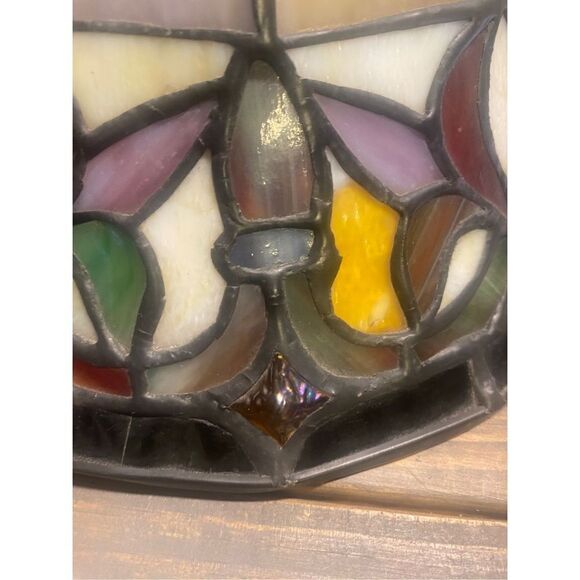 Tiffany Style Stain Glass Handcrafted Lampshade 5” High, 6”Wide, 1 1/2” opening - Picture 11 of 11
